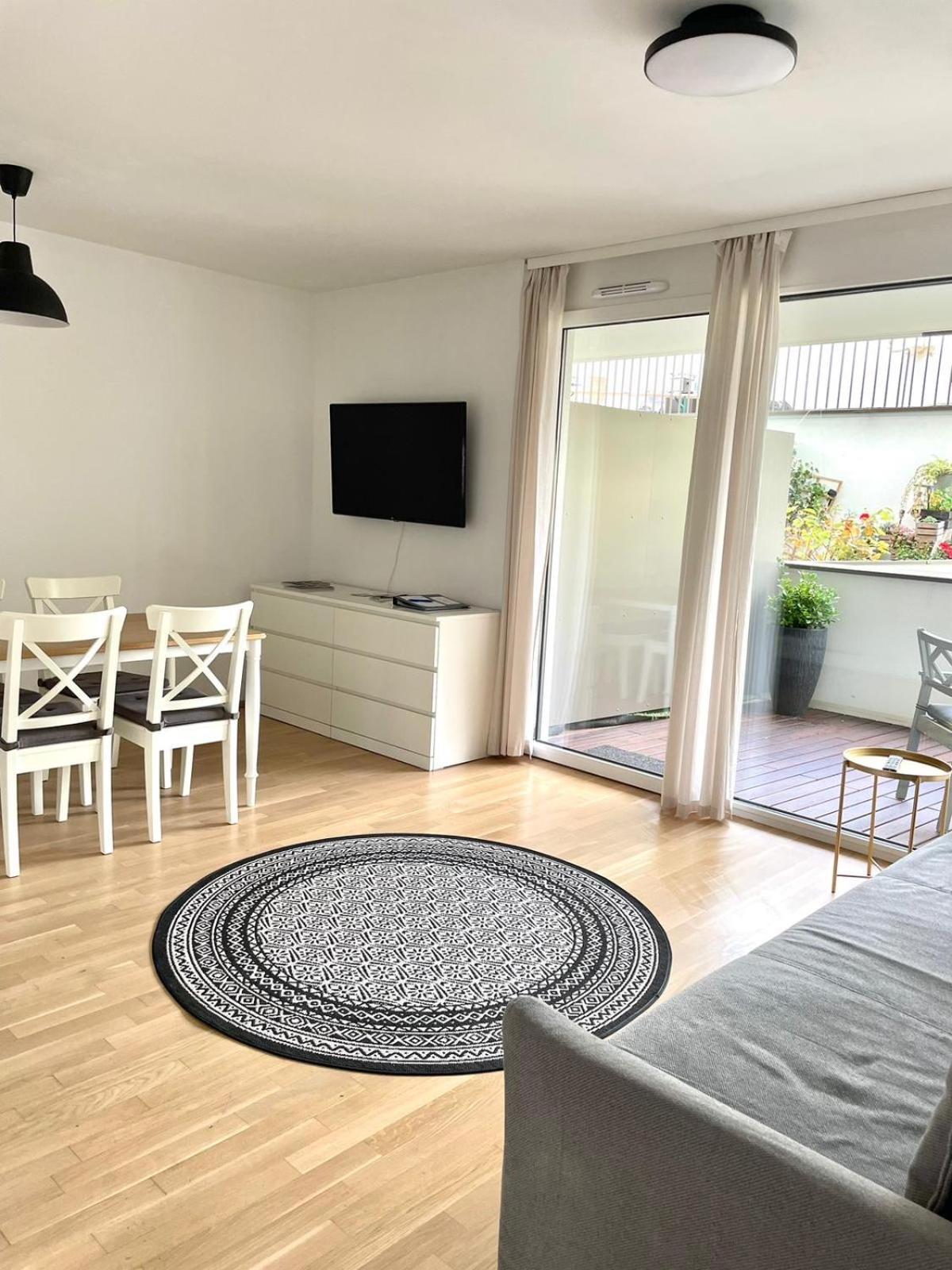 Vienna Sunny Side Up Apartments Esterno foto